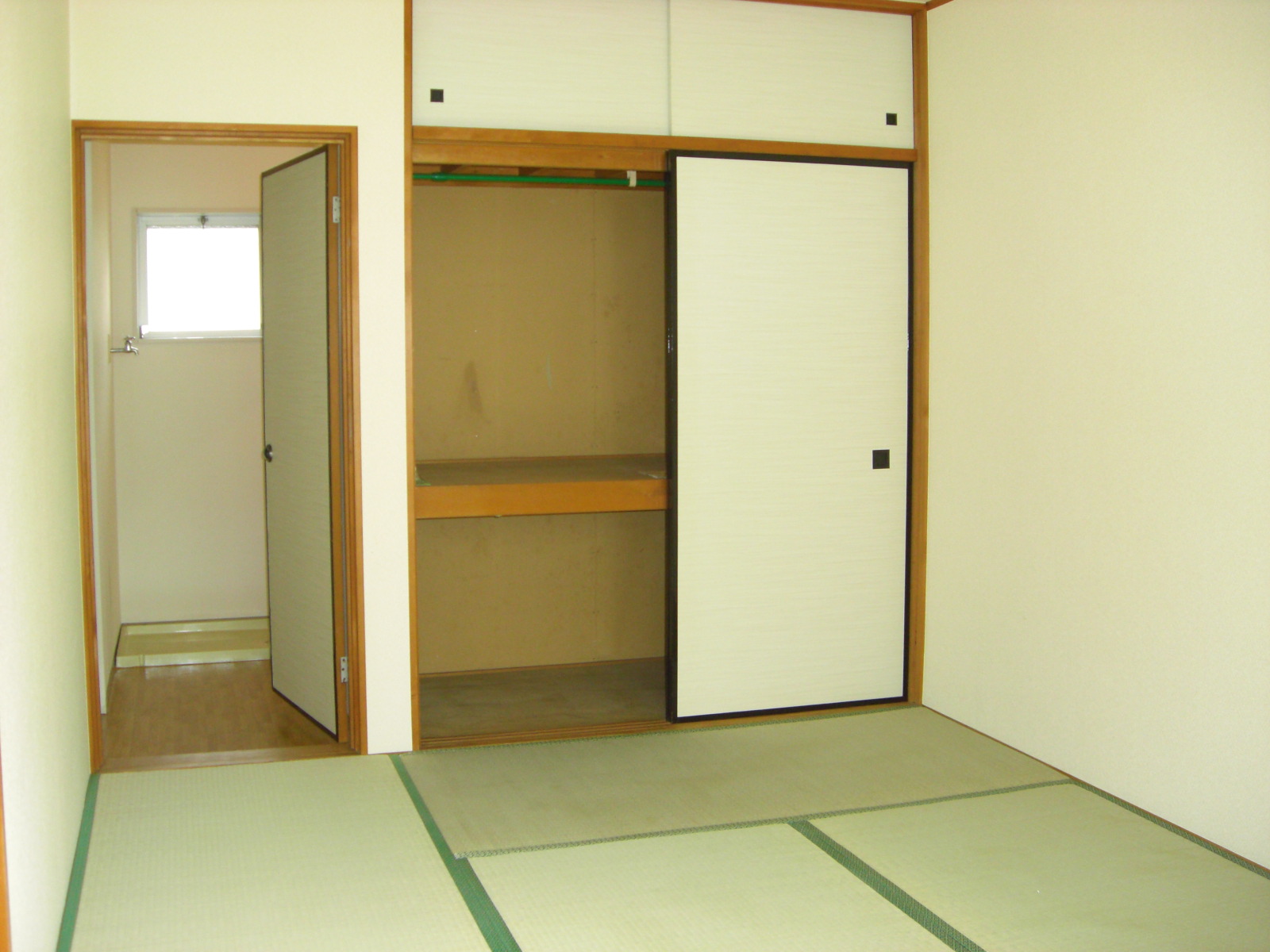 Living and room. Japanese-style room and storage