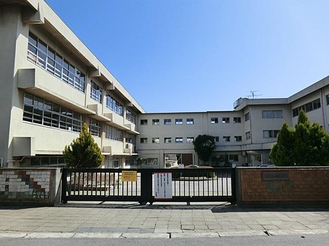 Primary school. Matsudo Municipal Kamihongo Elementary School