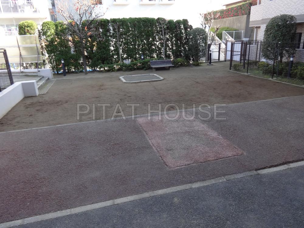 Other common areas.  [Shared space] Holiday in the sun in the garden