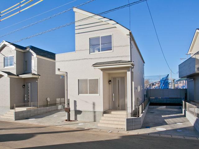 Local appearance photo. In Zenshitsuminami orientation, Sunny