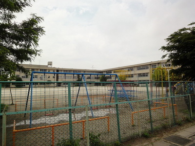 Primary school. Bridle bridge until the elementary school (elementary school) 880m