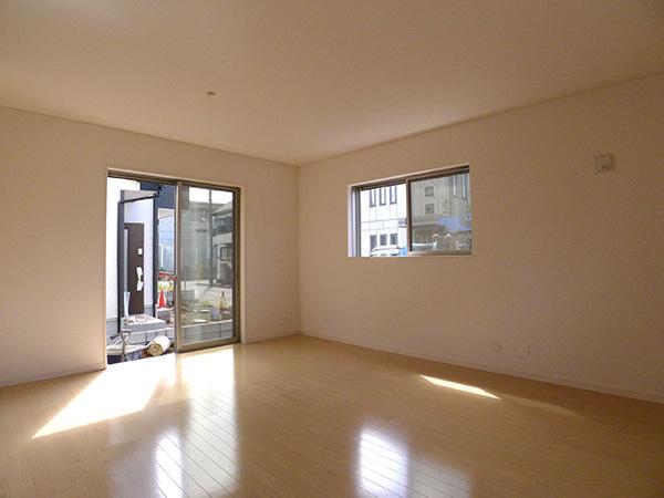 Living. 1 Building