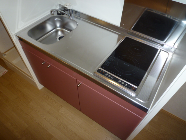 Kitchen. Also spread the width of the dishes in the IH2-neck system Kitchen