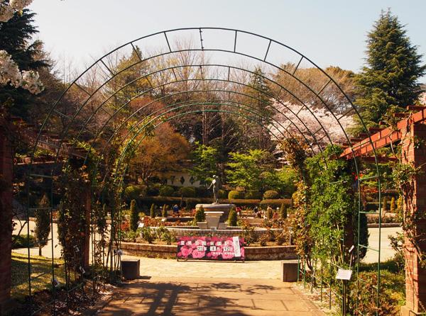 park. 953m to Satomi park