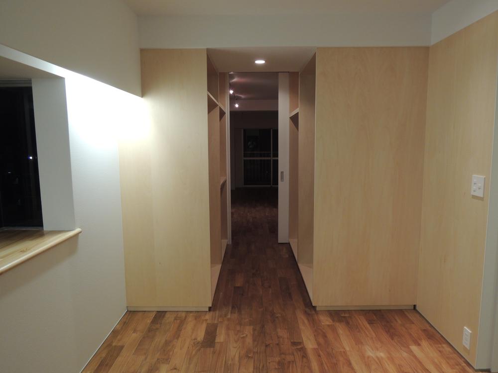 Non-living room.  [Bedroom] Bedroom and a walk-through closet