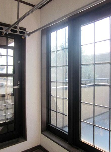 Other introspection. Solarium will very useful as washing clothes room on a rainy day