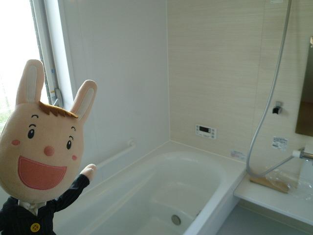 Bathroom. 1 Building room (November 1, 2013) Shooting