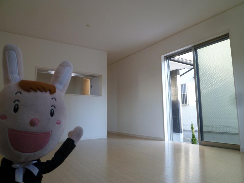 Living. 1 Building room (November 22, 2013) Shooting