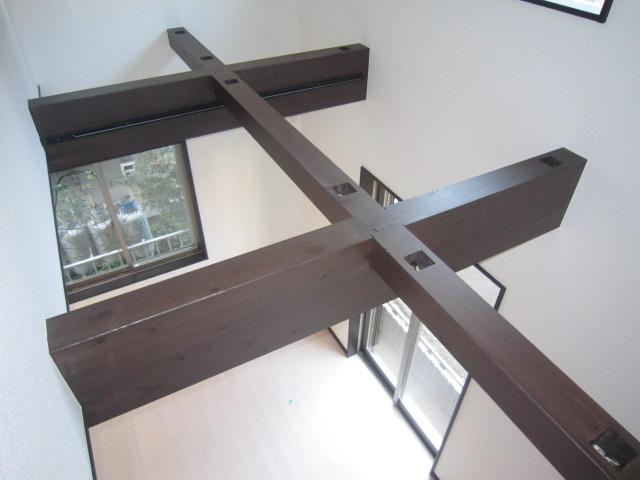 Non-living room. View of the atrium part from the second floor, There is a feeling of opening