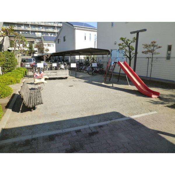 Other local. On-site park ・ There are bicycle parking lot