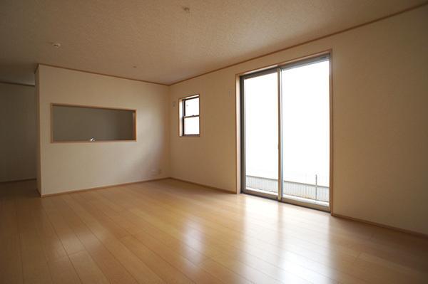 Living. 14 Building