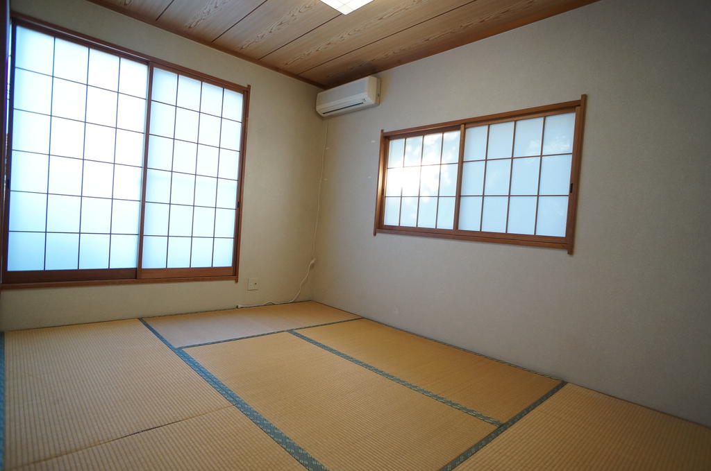 Other room space. 2F Japanese-style room 6 quires