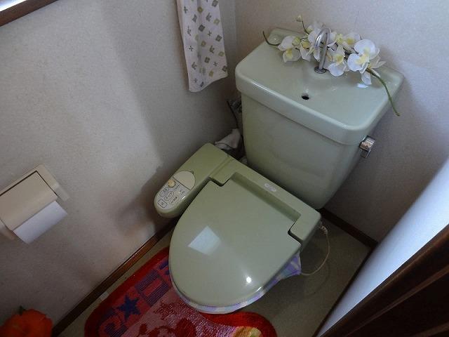 Toilet
