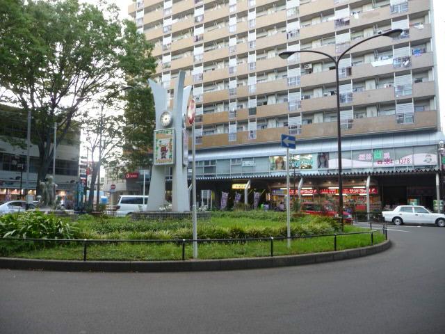 station. Shinkeiseisen "Tokiwadaira" 1440m to the station