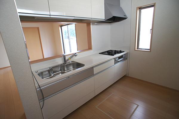 Kitchen. 9 Building