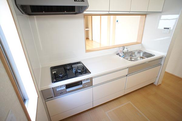 Kitchen. 14 Building