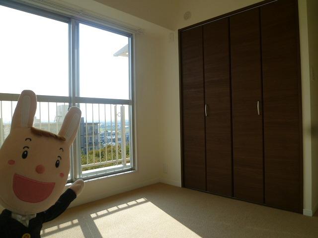 Non-living room. Indoor (November 1, 2013) Shooting