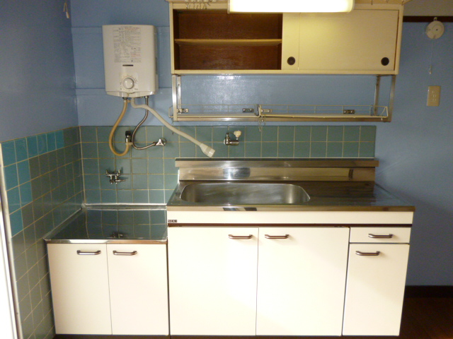 Kitchen. With water heater Two-burner stove installation Allowed Kitchen