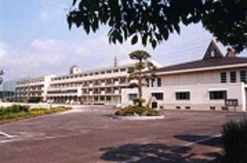 Junior high school. Put away until the North Junior High School 1500m