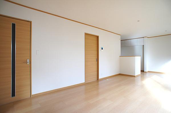Living. Building 2