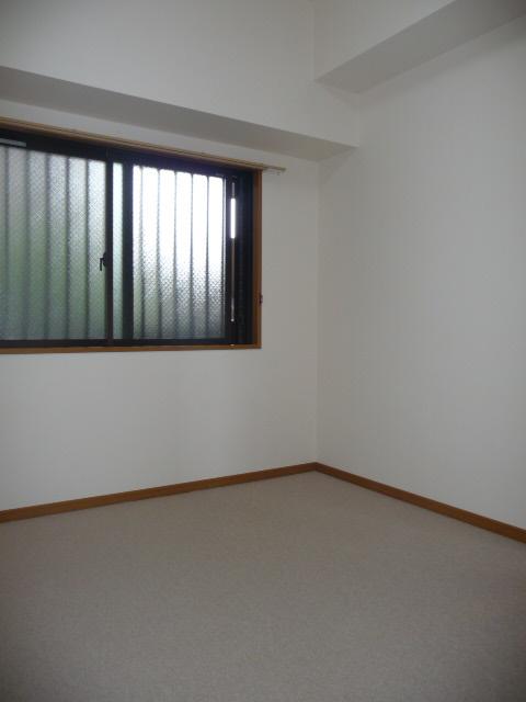 Non-living room