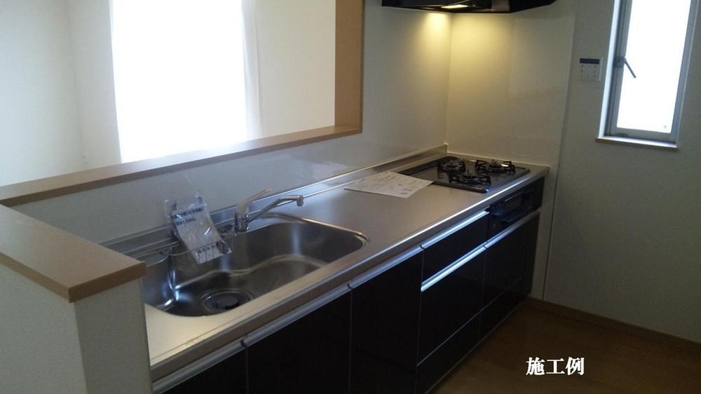 Same specifications photo (kitchen). Same specifications
