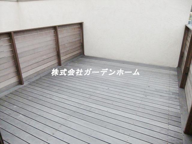 Balcony. Large balcony