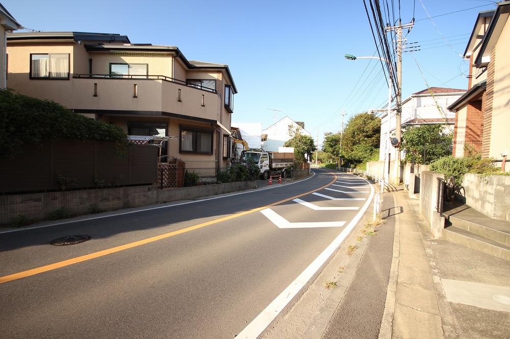 Local photos, including front road. Please confirm all means once local