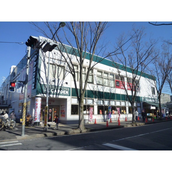 Supermarket. Maruetsu Matsudo store up to (super) 750m