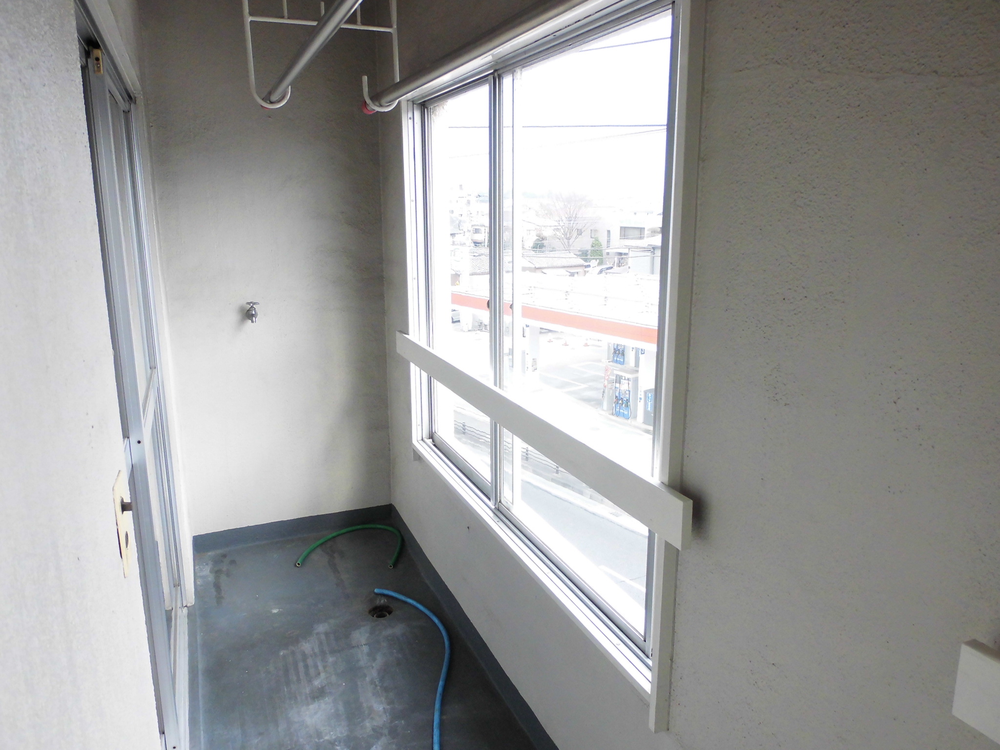 Balcony. Balconies. Indoor balcony