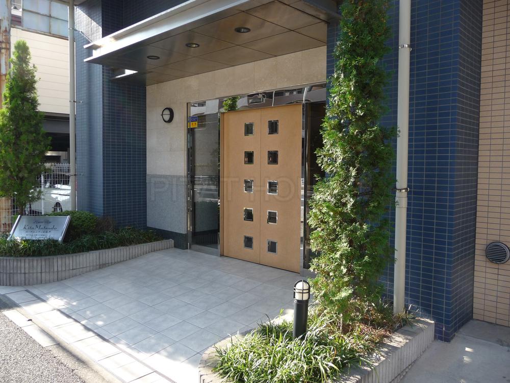 Entrance.  ◆ It is a beautiful main entrance.