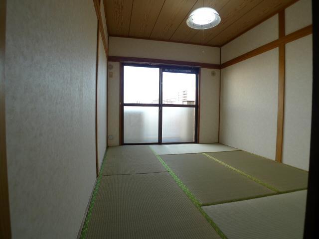 Other room space