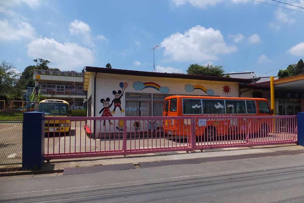 kindergarten ・ Nursery. Satsuki 992m to kindergarten