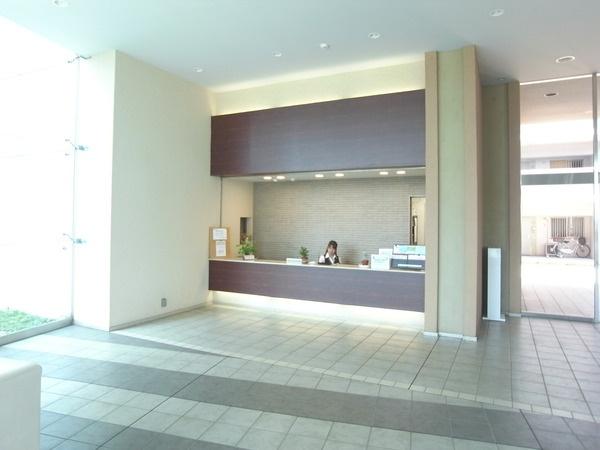 Other common areas. Concierge Front desk service