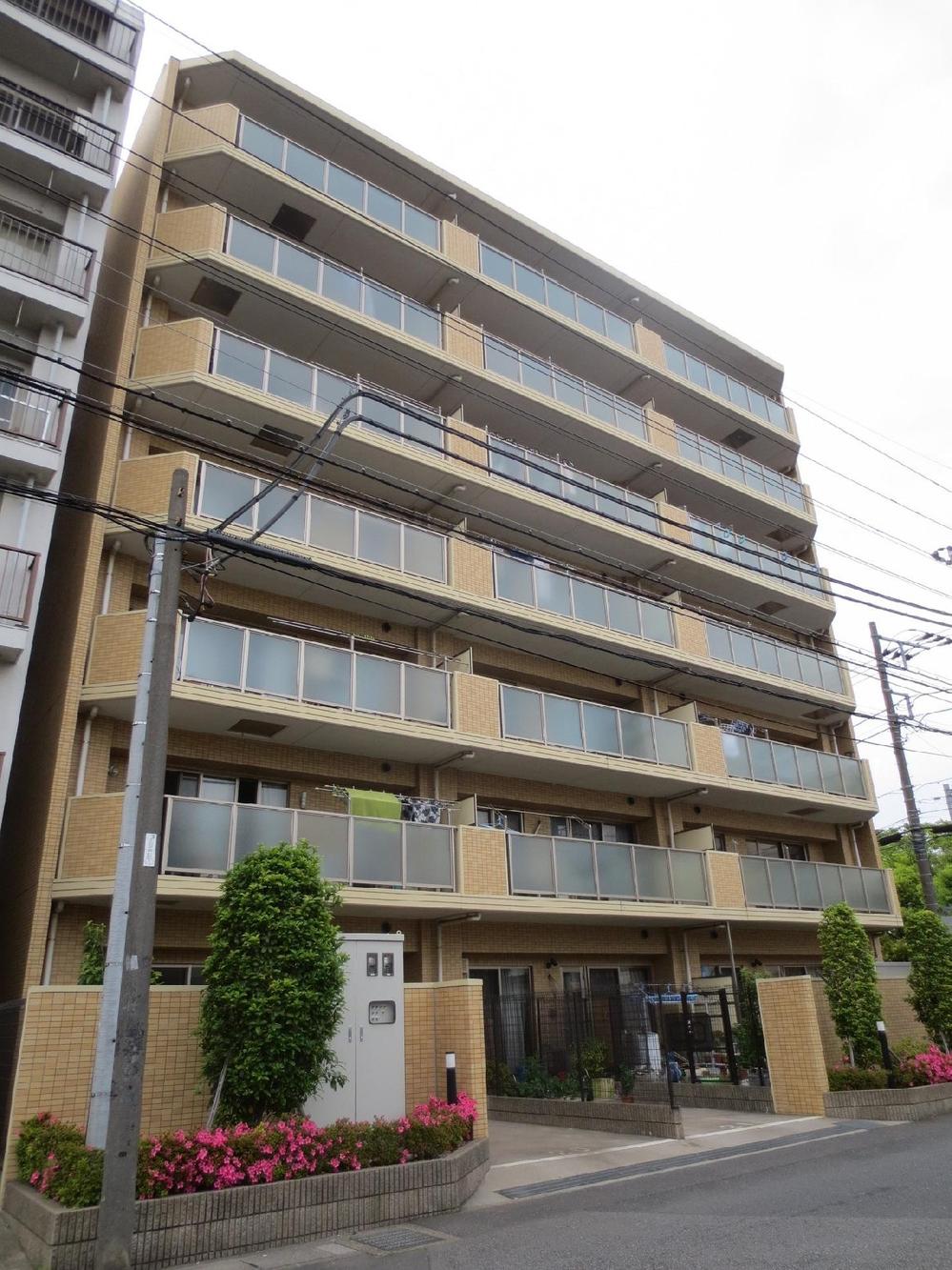 Local appearance photo. Local (May 2013) Shooting