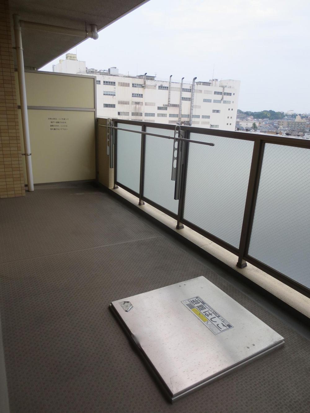 Balcony. Local (May 2013) Shooting