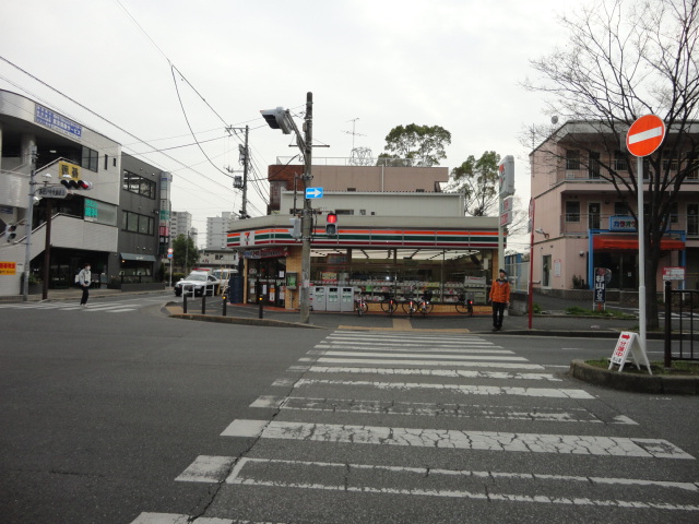 Convenience store. Seven-Eleven Matsudo zelkova dori until (convenience store) 362m