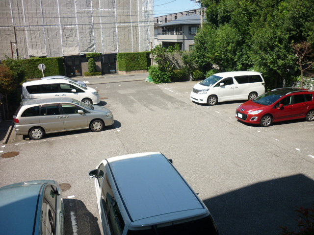 Parking lot