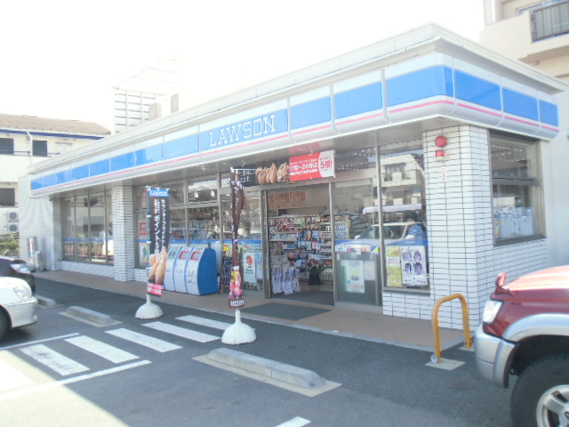 Convenience store. Lawson Matsudo Higurashi store up (convenience store) 370m