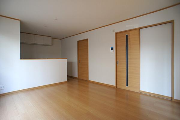 Living. Building 2