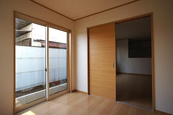 Non-living room. Building 2