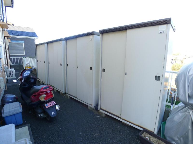 Other common areas. Storeroom