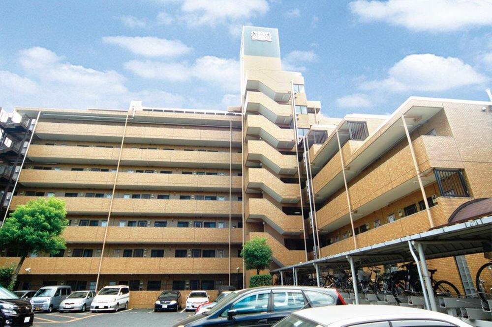 Local appearance photo. Although exterior, which has passed the built after 22 years, Large-scale repair plan this time! (2014 January schedule) will revive the beautiful figure.