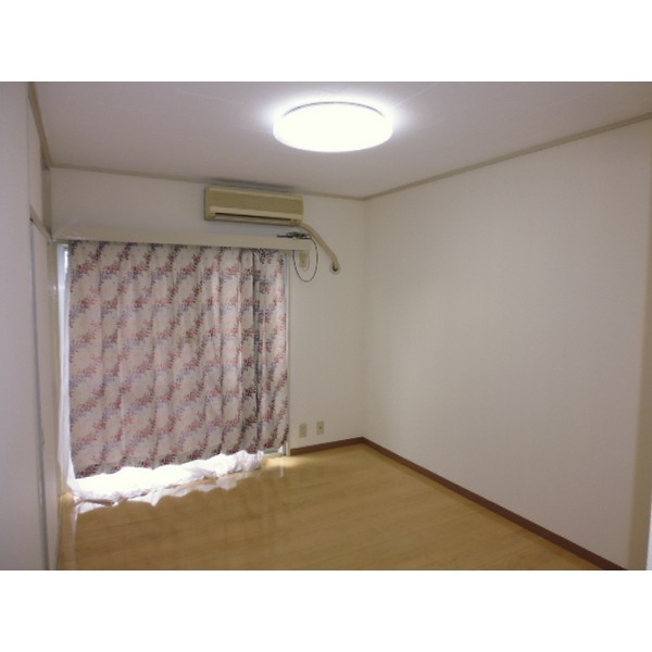 Other room space. Air conditioning