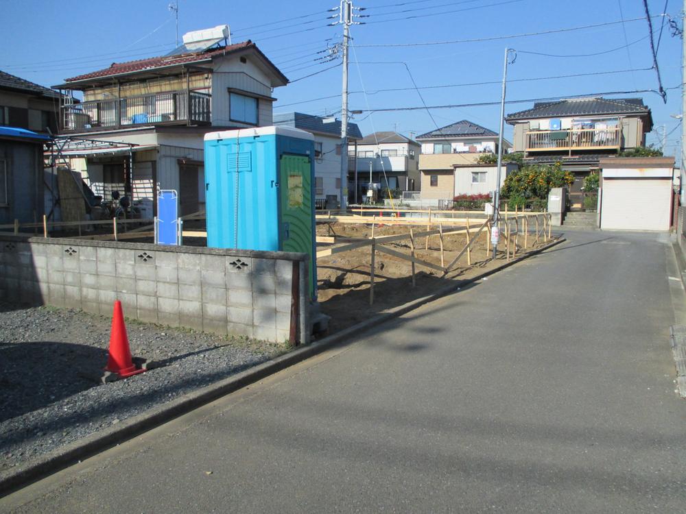 Local photos, including front road. Front road and spacious