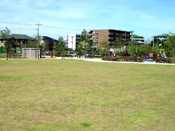 Other. East Central Park Matsudo (about 300m)