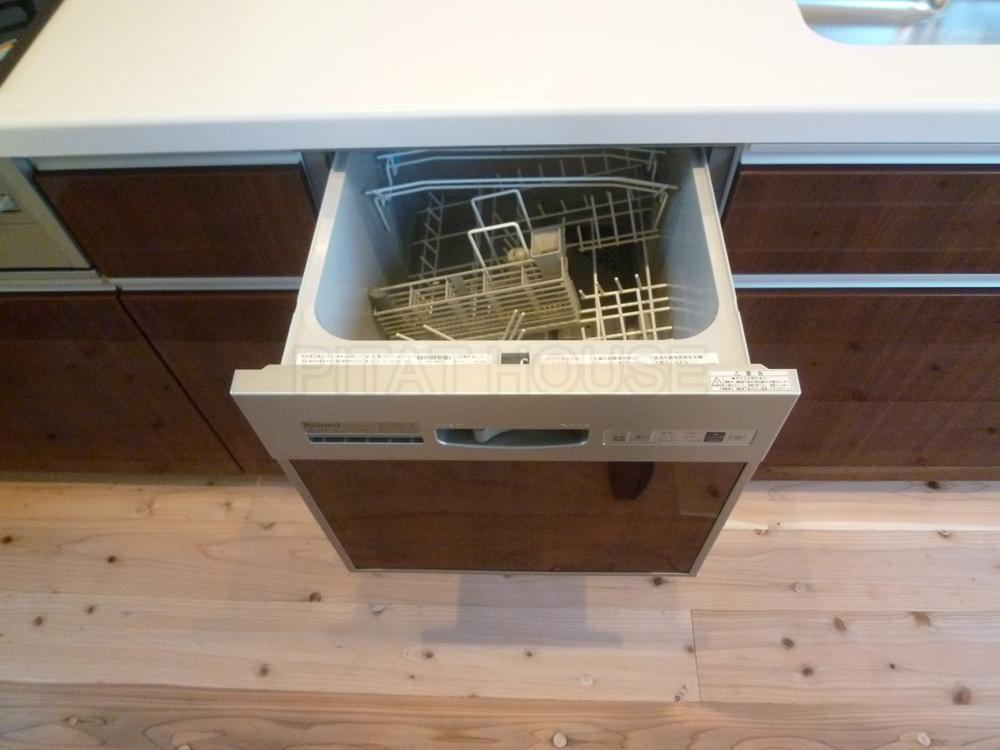Other Equipment. ◆ Is it will be easier housework. It is with dish washing and drying machine.