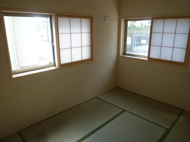 Non-living room. First floor Japanese-style room 6 Pledge
