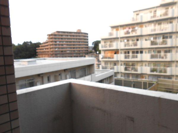 View photos from the dwelling unit. View from local (September 2013) Shooting