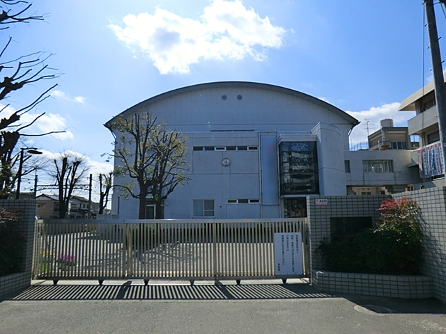 Junior high school. 864m to Matsudo Municipal fourth junior high school (junior high school)